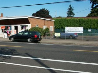 5627 SE Woodstock Blvd, Portland, OR 97206