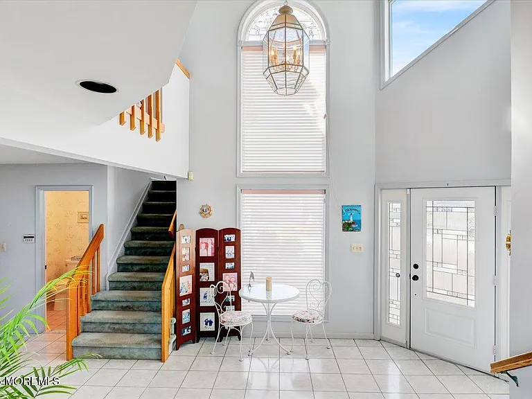 1207 Capstan Dr — Photo 11