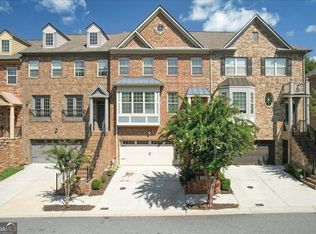 9046 Woodland Trl, Alpharetta, GA 30009