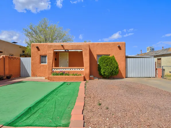 405 Rhode Island St NE, Albuquerque, NM 87108