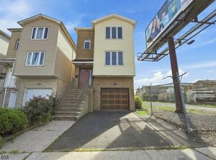 250 Passaic Ave, East Newark Boro, NJ 07029