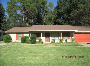 1856 Smallwood St, Jackson, MS 39212