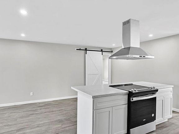 4th image of 2300 Vorhof Dr