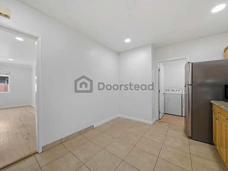 16306 S Denver Ave — Photo 23