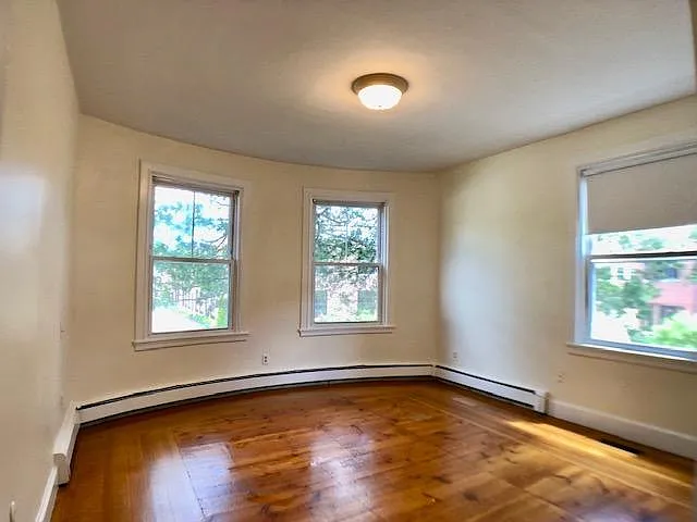65 Oak St #1 — Photo 3