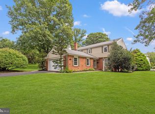 1545 Valley Rd, Lancaster, PA 17603