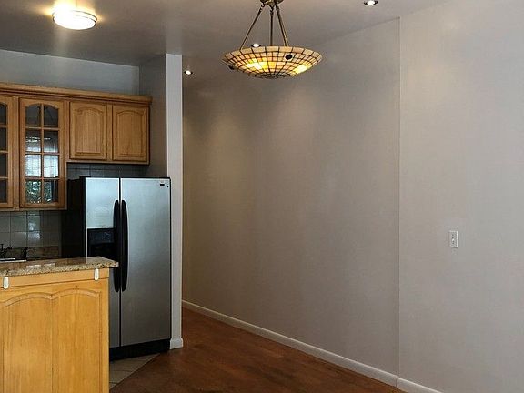 2nd image of 61 Morningside Ave APT 1