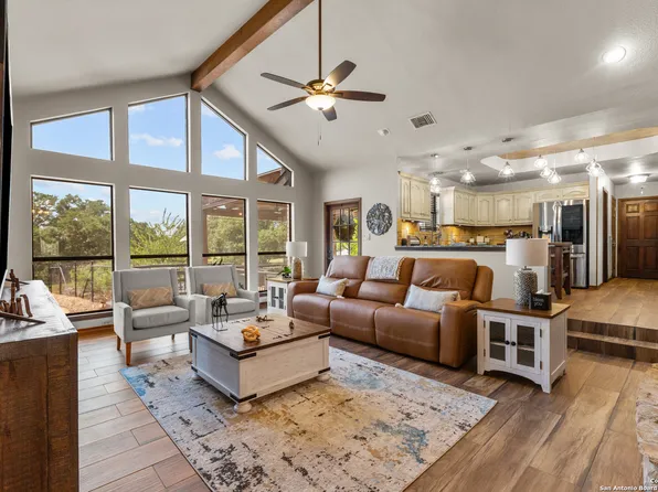 31421 Wild Oak Hill, Fair Oaks Ranch, TX 78015