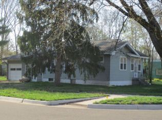 4527 Harding Ct, Muskegon, MI 49441