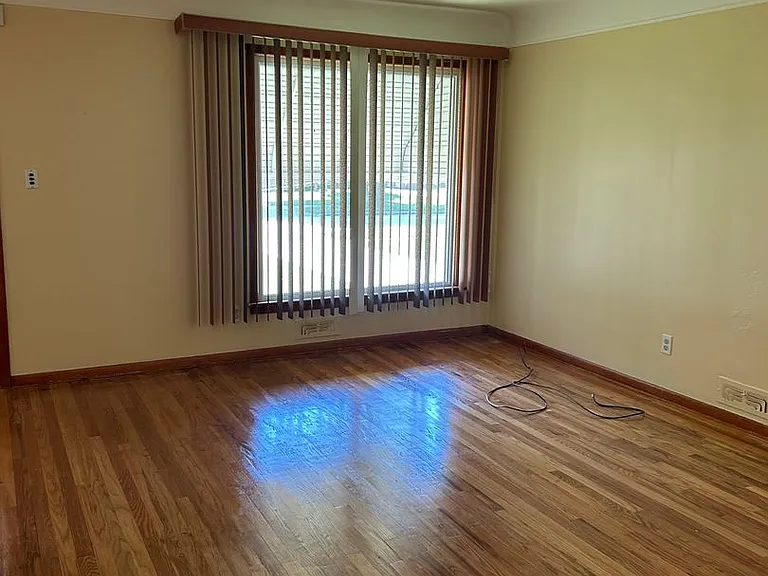 4409 Adrian Rd — Photo 12