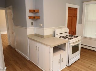 20 Forest St APT 1, Middleboro, MA 02346
