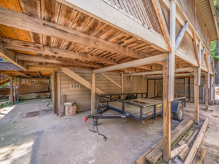 2500 County Road 3440 #3440 — Photo 31