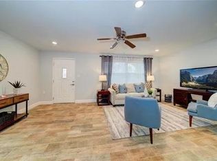 11128 102nd Ave, Seminole, FL 33778