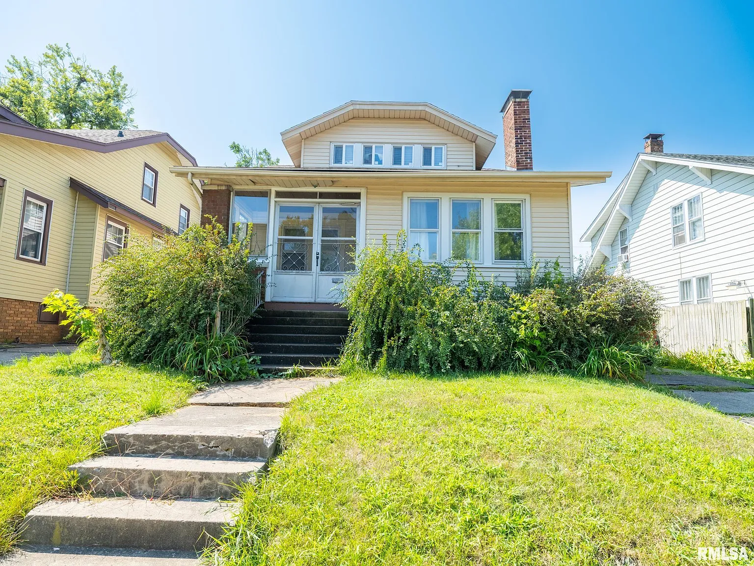 824 W Eleanor Pl photo 1