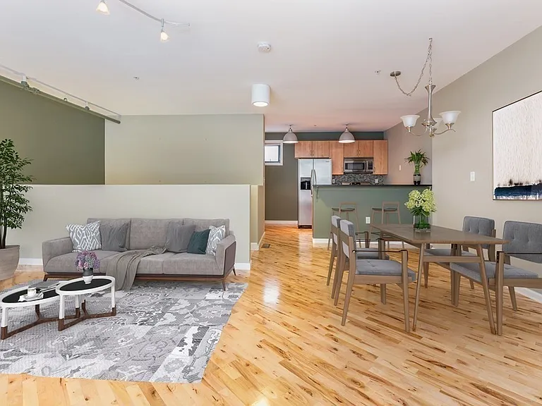 210 Broadway #404 — Photo 9