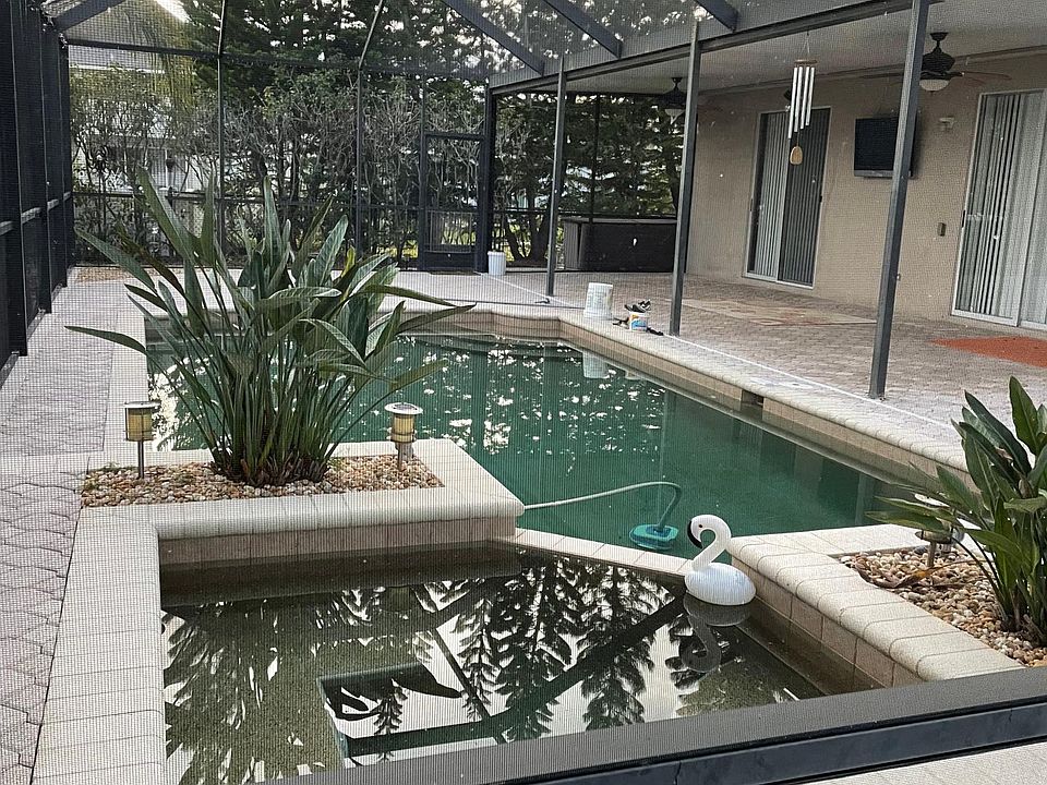 2nd image of 1825 Cardamon Dr