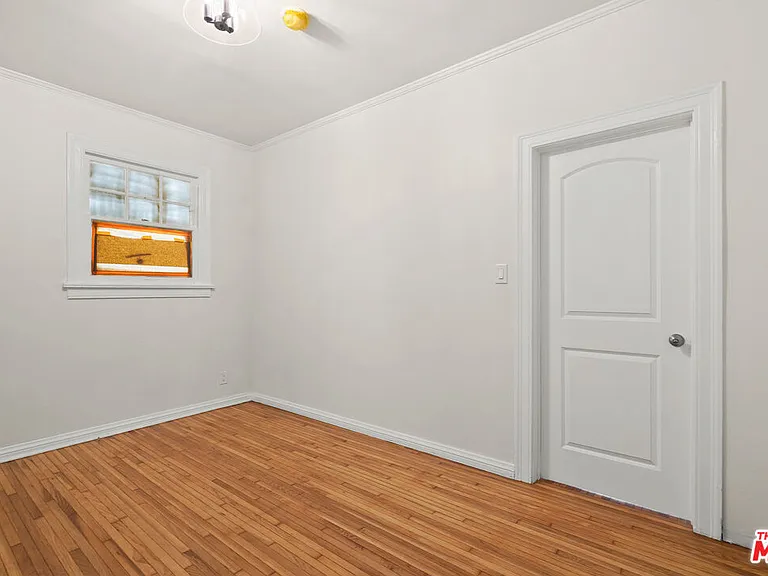 1815 N Grace Ave — Photo 12