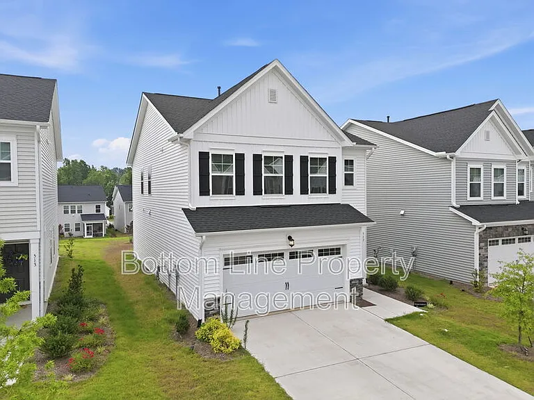 2029 Titanium Rock Rd — Photo 11