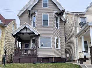 1105 3rd Ave #1, Altoona, PA 16602