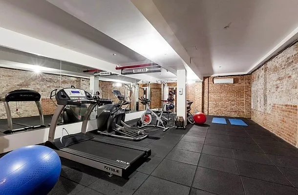 Rented by Corcoran | media 18