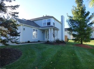 911 Sturbridge Dr, Medina, OH