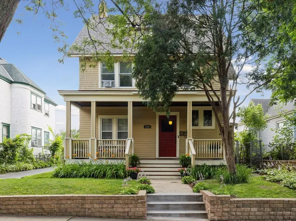331 Maple St, Saint Paul, MN 55106