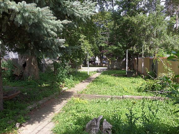 5th image of 3017 Gideon Ave