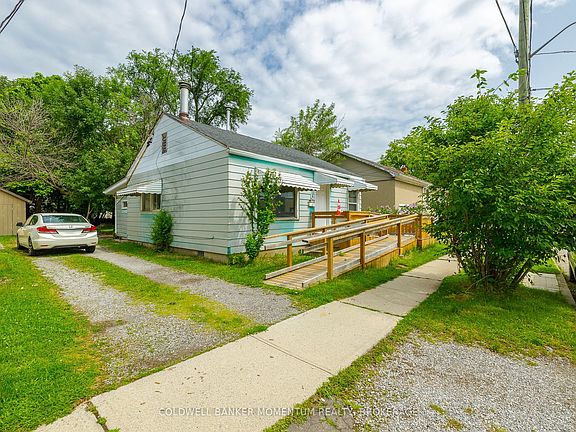 2nd image of 51 Boulton Pl