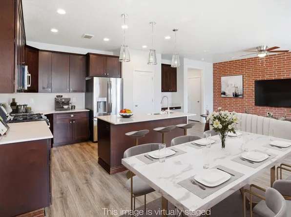 11461 S Stream Park Dr, South Jordan, UT 84009