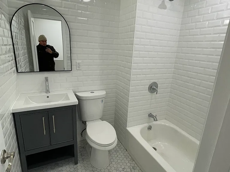 1611 Taylor Ave #1 — Photo 5