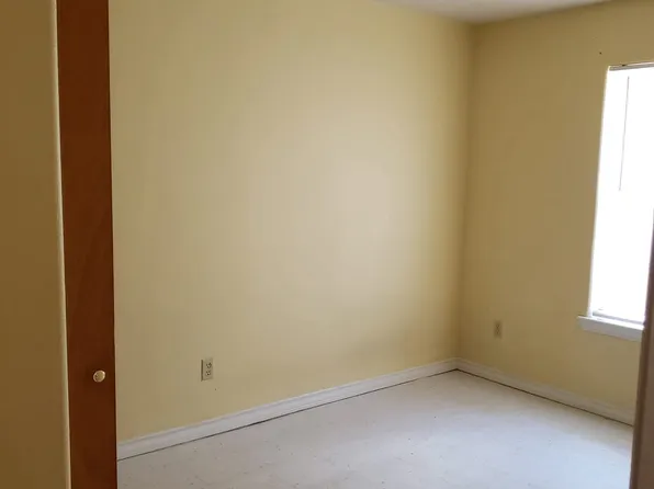 2013 Rebecca Dr S, Edinburg, TX 78542