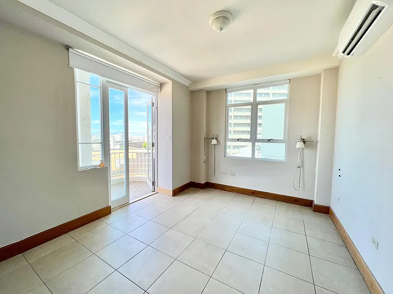 310 Avenida De Diego — Photo 30