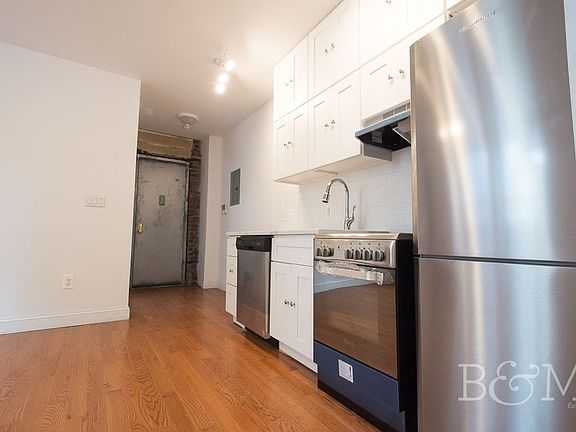 3rd image of 4140 40th St APT A3