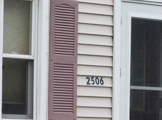 2nd image of 2506 4th Ave