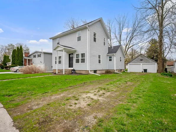 547 E Jackson St, Ripon, WI 54971