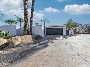 1033 E Via Escuela, Palm Springs, CA 92262