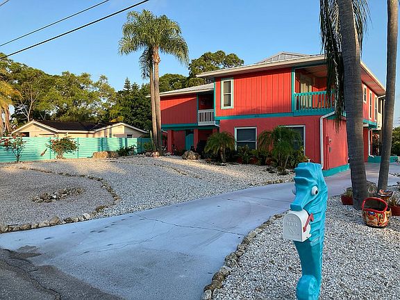 2nd image of 1076 Lemon Bay Dr