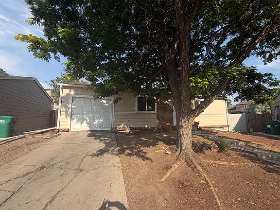 2nd image of 17890 E Princeton Pl
