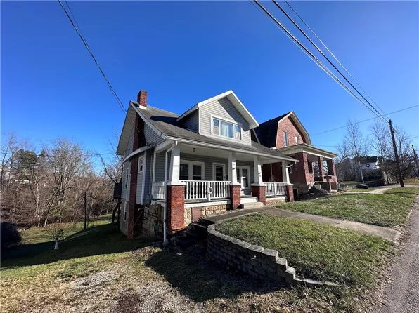 346 N Porter St, Waynesburg, PA 15370