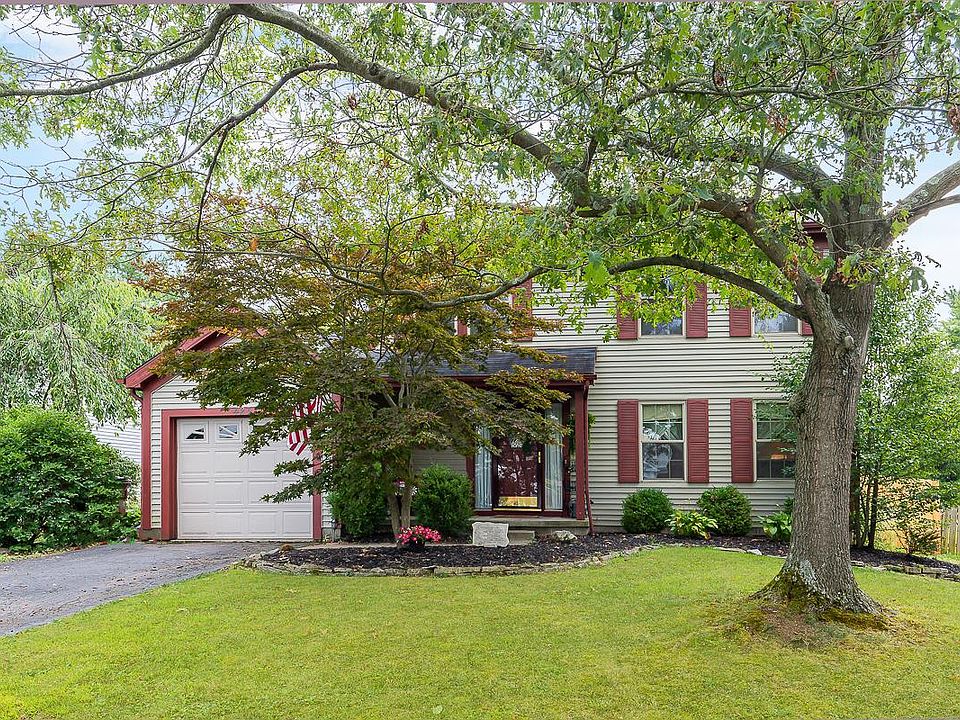 1st image of 423 Highmeadows Village Dr