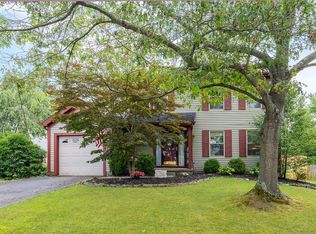 423 Highmeadows Village Dr, Powell, OH