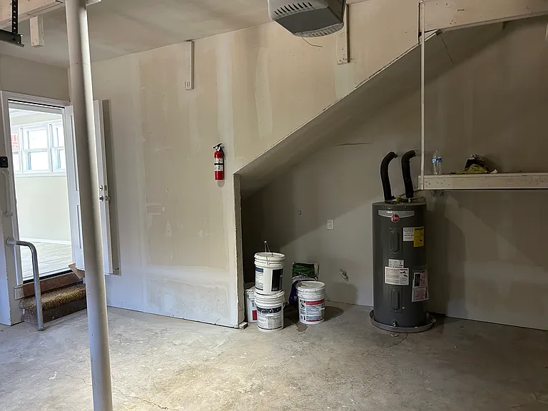 3404 Martin Lydon Ave — Photo 52