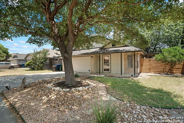 12106 Ridge Ct — Photo 6