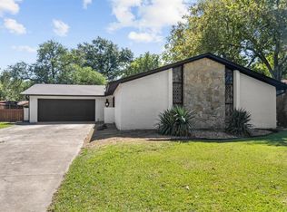 1205 Greenbriar St, Denton, TX 76201