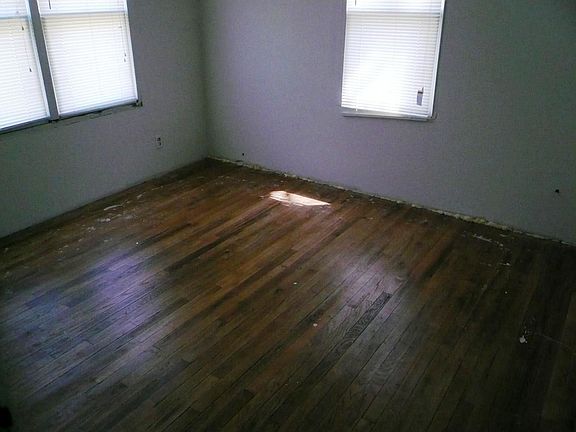 4th image of 1206 NW Lincoln Ave