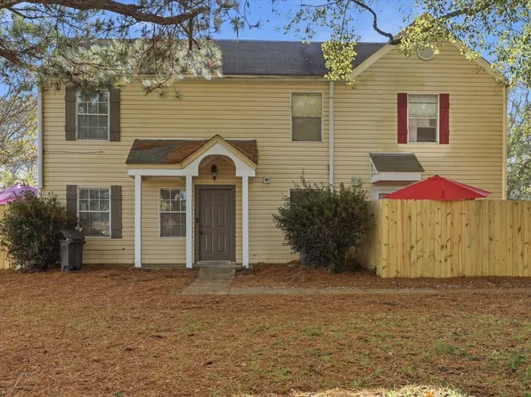 845 Harbor Bend Dr, Brandon, MS 39047