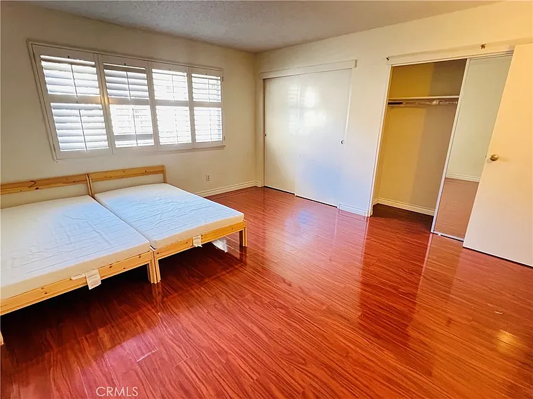 471 W Duarte Rd #110 — Photo 9