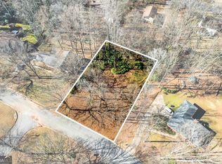 8295 Yale Dr, Jonesboro, GA