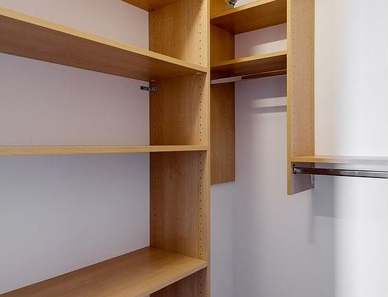 5th image of 305 E 86th St APT 6AW