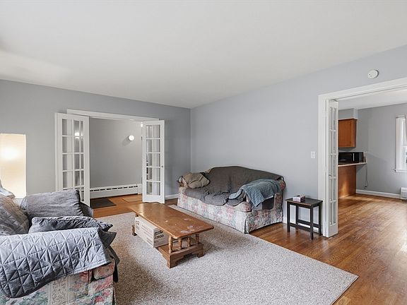 5th image of 16 Providence St